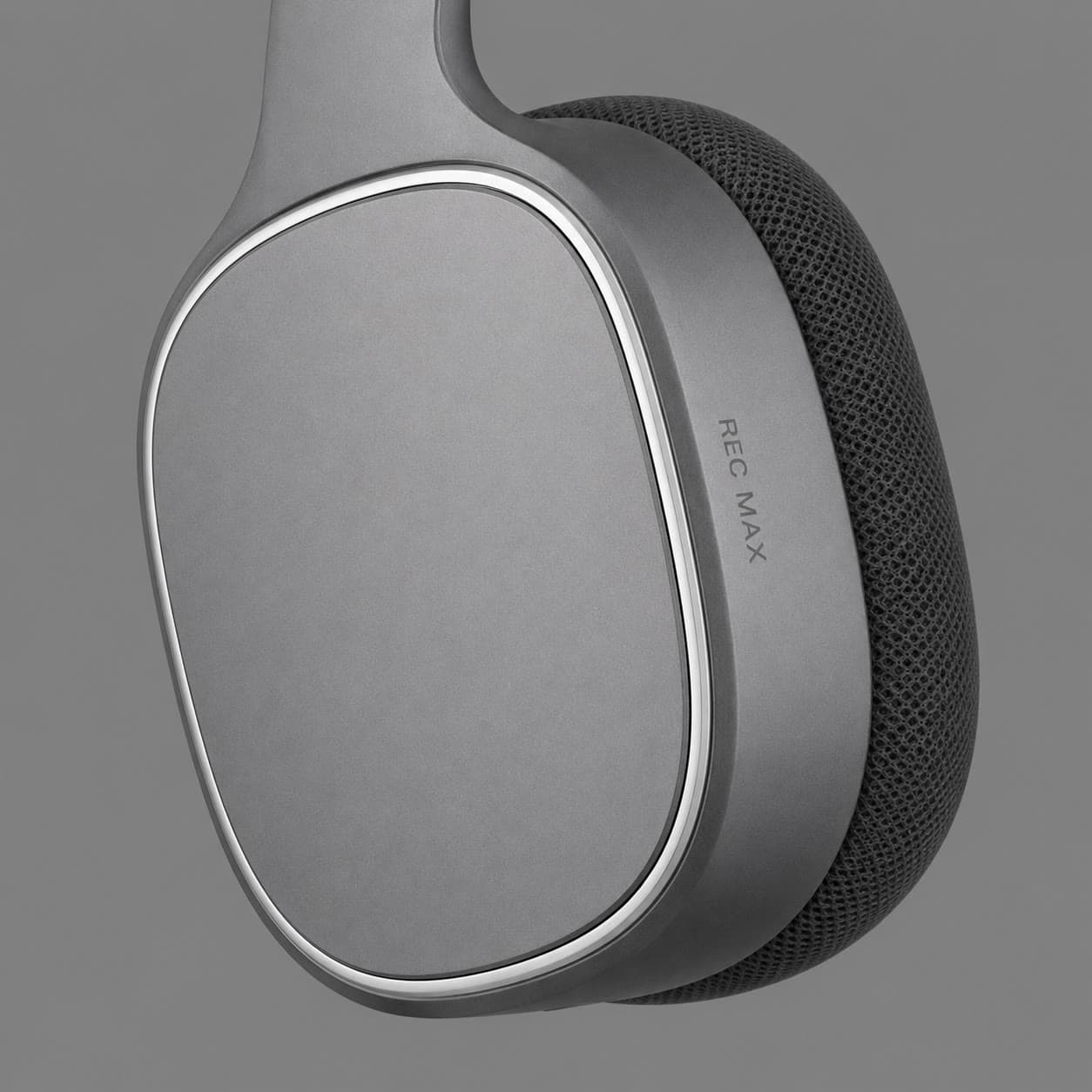 REC MAX earcup detail